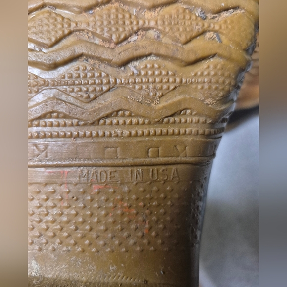 Sorel Men's Brown and Black Winter Boots - Picture 8 of 9